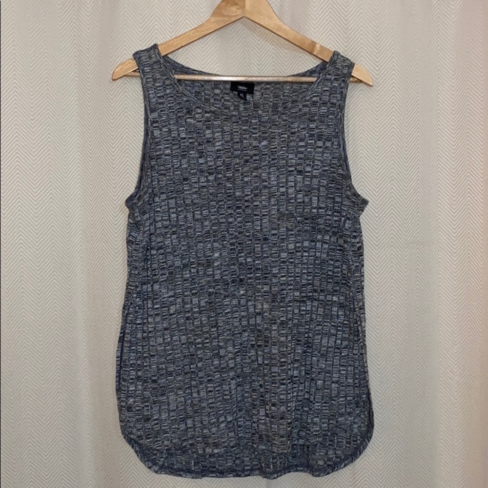 - Mossimo - Gray Tank Top, XL